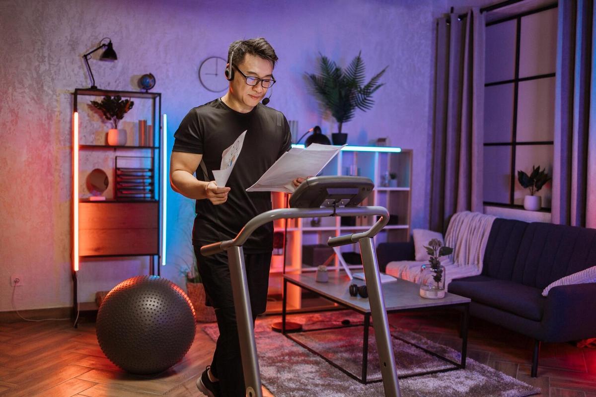 Smart Home Gyms: Building a High-Tech Workout Space